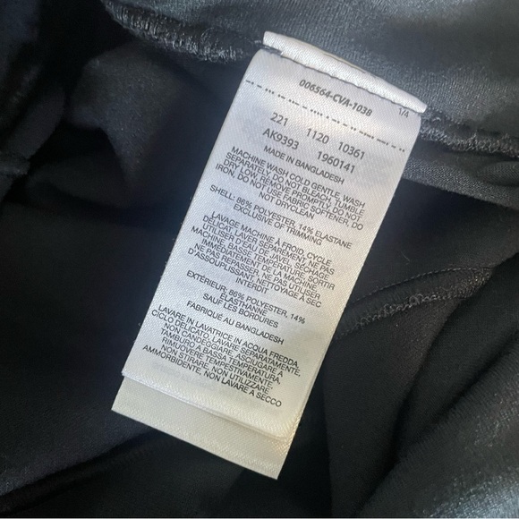 Columbia Women's Black Yoga Pants - Picture 11 of 11